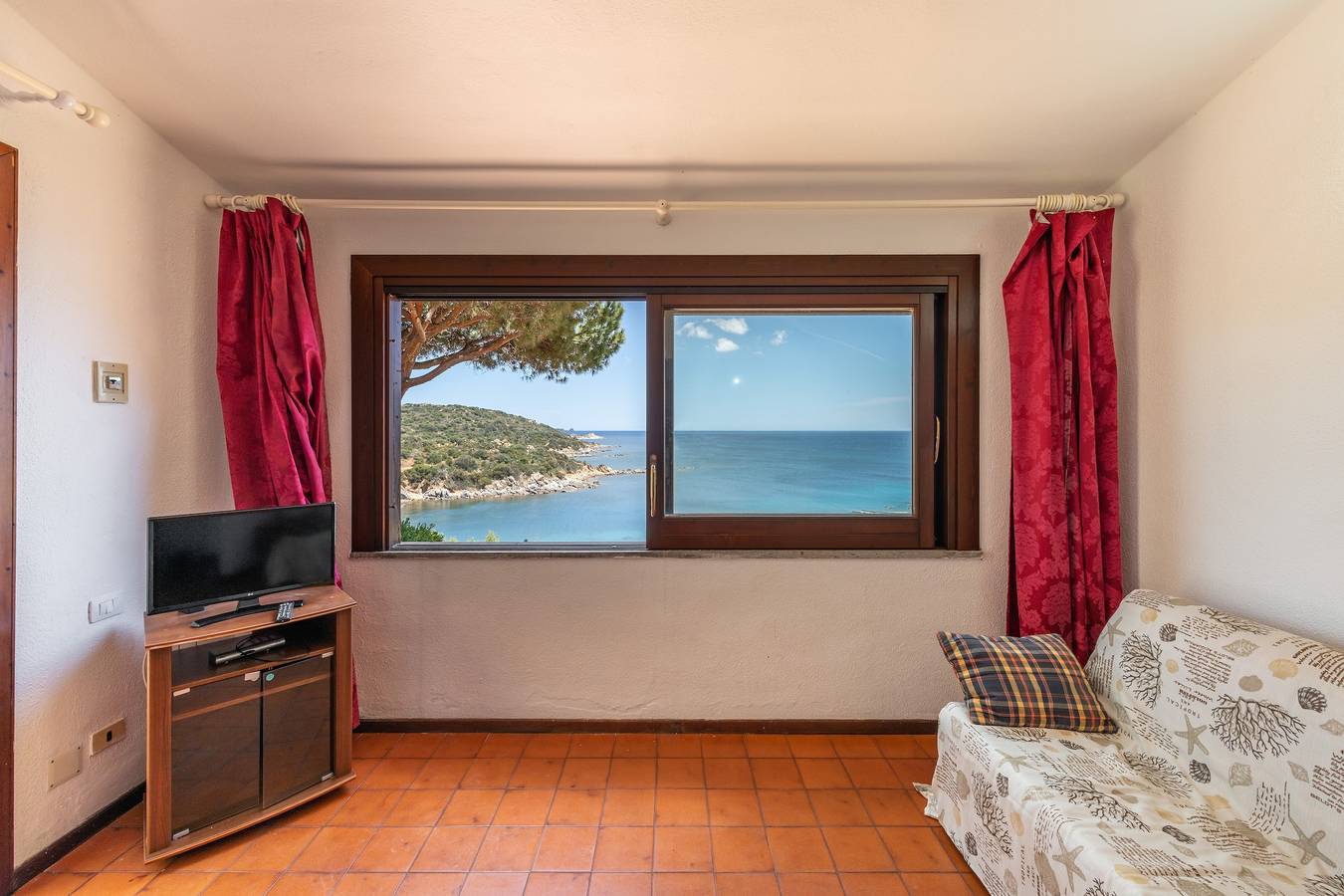 Ganze Wohnung, Apartment mit Pool in Strandnähe – Apartment Accu is Prezzus C in Punta Molentis, Simius