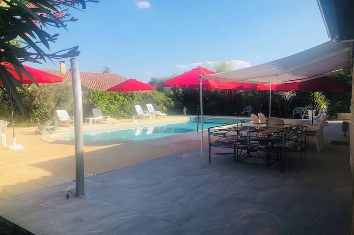 Location de vacances pour 10 personnes à La Salvetat-Saint-Gilles