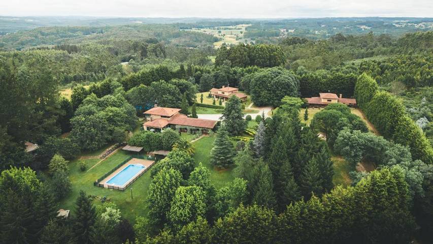 Apartamento para 2 personas, con Terraza además de Jardín y Piscina en El Pino