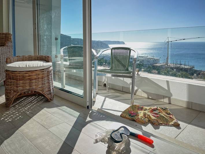 Ferienwohnung für 5 Personen, mit Meerblick und Balkon sowie Terrasse in Salema - 2