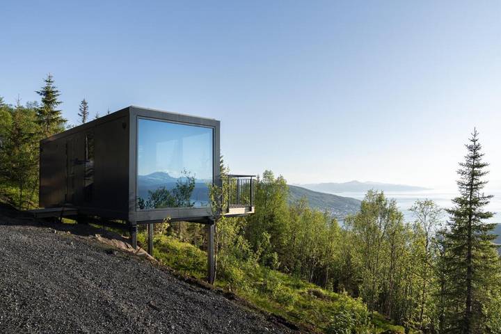 Ferienwohnung für 3 Personen, mit Ausblick und Garten