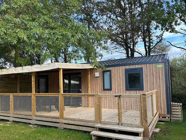 Camping Les Charmes - Mobilheim 6 personen - Mh 3 Ch Premium 6/8 pers 1/8 pers in Apremont, Loire-Tal