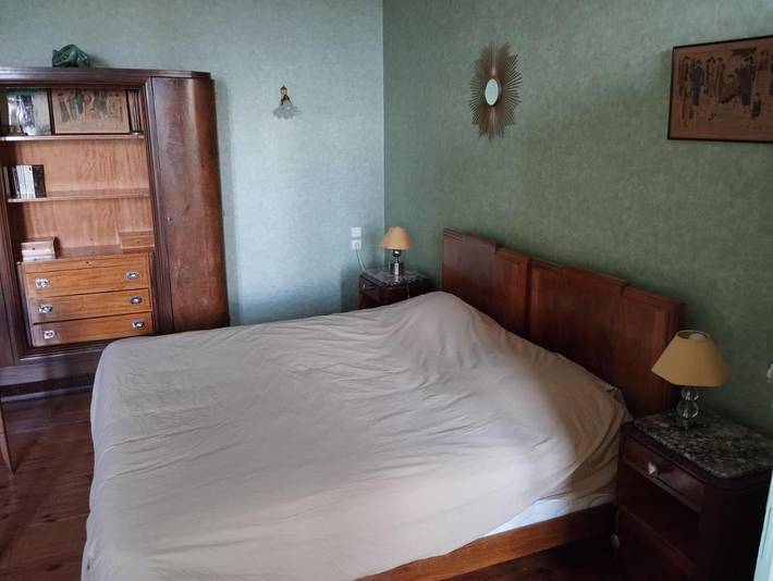 Location de vacances pour 3 personnes, avec jardin et vue à Orcines - 3