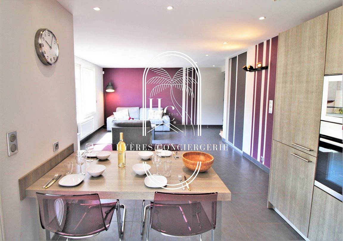Appartement De Vacances pour 4 Personnes dans Le Pradet, Région de Toulon