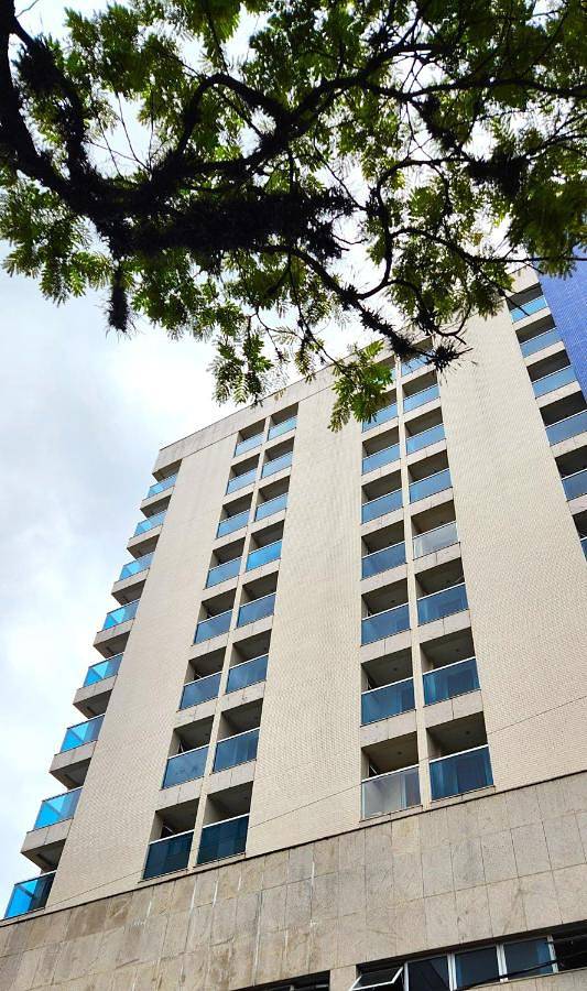 Pousadas para 3 pessoas, com balcão e vista em Juiz de Fora