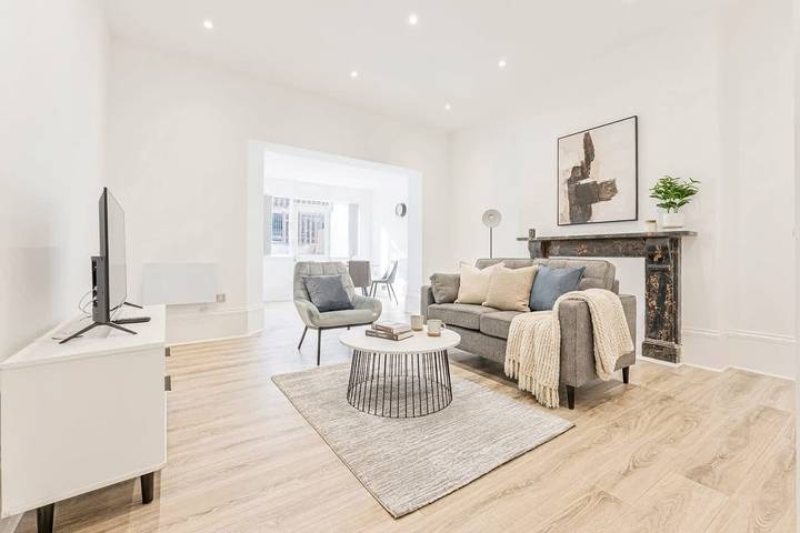 Apartment for 2 people, with Garden in Cheltenham
