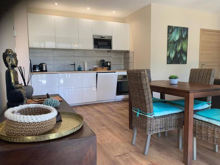 Gîte pour 4 personnes, avec jardin et jacuzzi à Cuges-les-Pins - 3