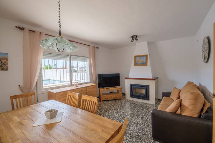 Casa rural para 7 personas, con jardín en Baix Maestrat - 4