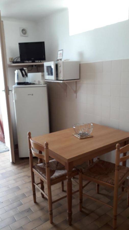 Gîte pour 2 personnes, avec vue et jardin à Uhart-Cize - 4