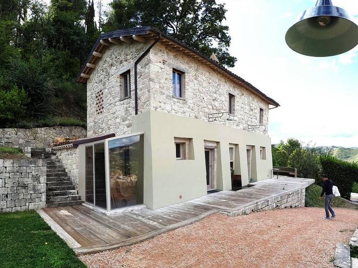 B&b per 2 persone, con Terrazza e Giardino nonché Piscina e Panorama a Ascoli Piceno