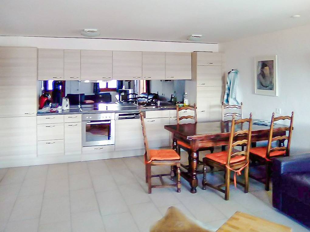 Apartamento vacacional entero, Ch 384.029 - Fewo im Chalet Schneeflöckli in Riddes, Alpes del Valais