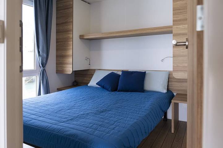 Houseboat for 4 people, with terrace - 1