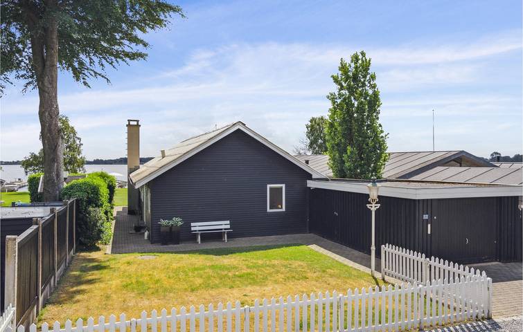 Ferienhaus für 6 Personen mit Garten in Sunds, Sunds Sø