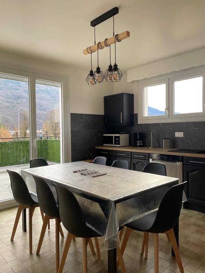 Appartement entier, Maison 4 chambres Albertville in Albertville, Région d'Albertville