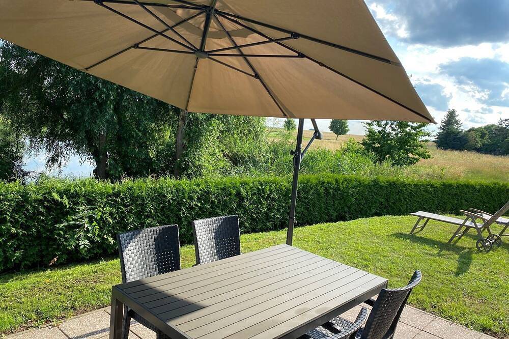 Ganze Wohnung, Idyllische Naturoase - Ruhe pur \nnur 5 Minuten zu Fuß von der Müritz entfernt in Ludorf, Müritz