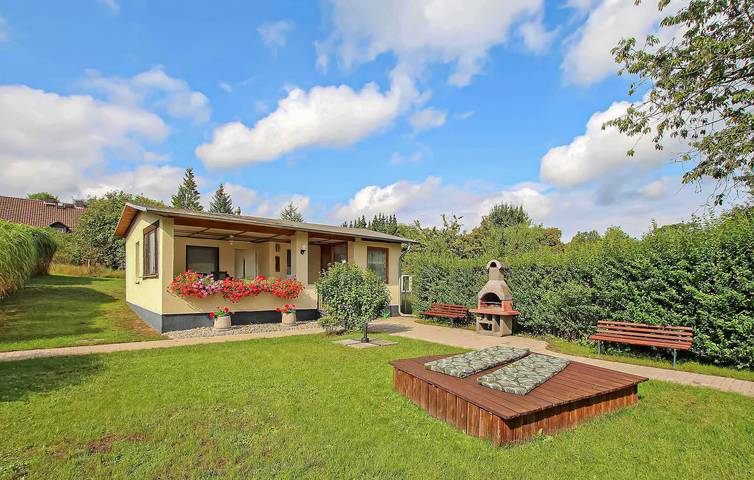 Ferienhaus für 3 Personen, mit Terrasse