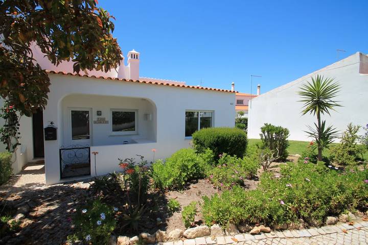 Ferienhaus für 4 Personen, mit Garten und Pool in Carvoeiro - 2