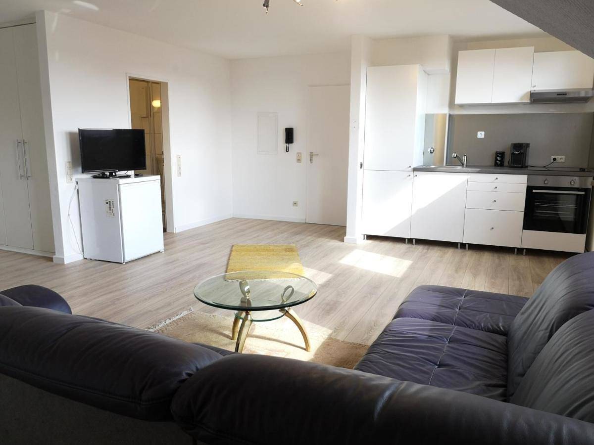 Ganze Wohnung, One-Bedroom Apartment in Würselen, Rheinland