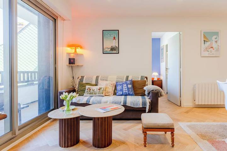 Gîte pour 4 personnes, avec Balcon dans Gare de Trouville - Deauville
