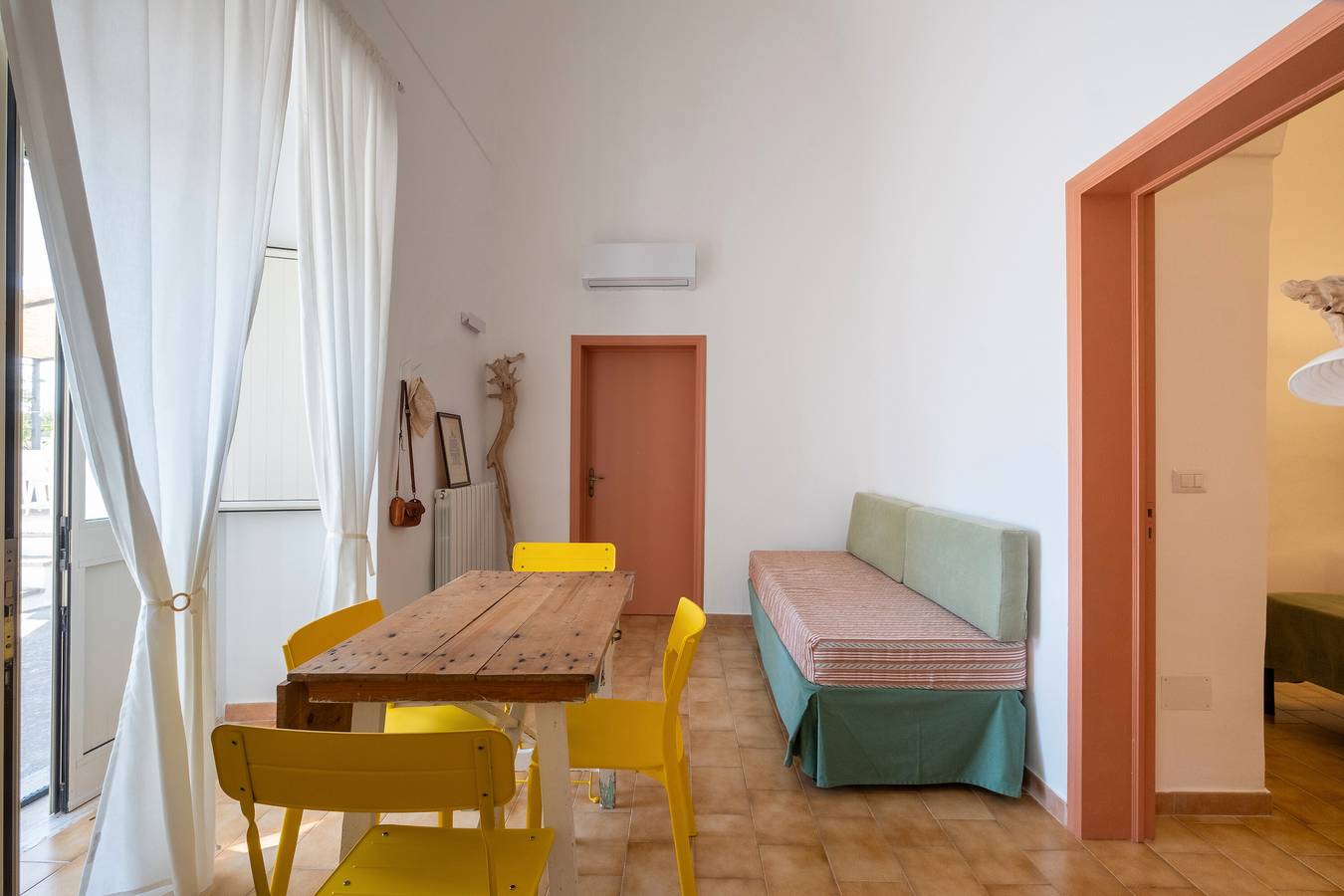 Apartamento entero, Apartamento 'A Casa Di Legnointesta - Apt 2' con Terraza Compartida, Wi-Fi y Aire Acondicionado in Nardò, Nardò (municipio)