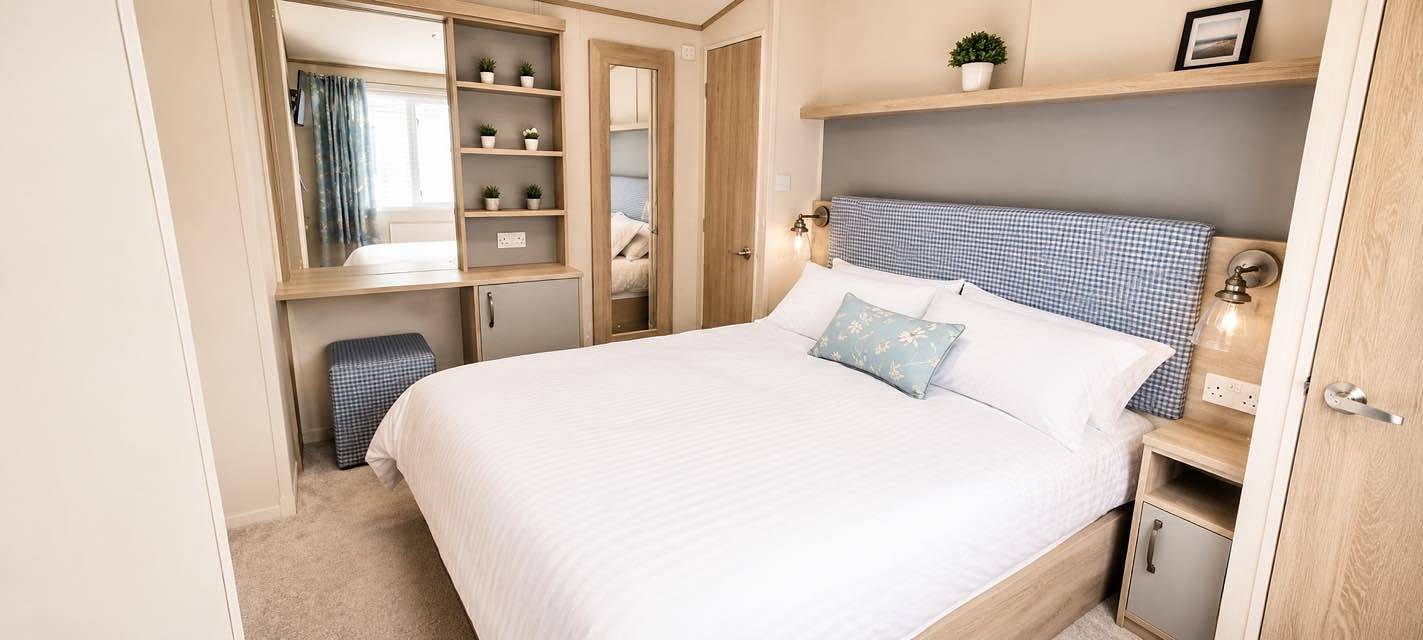 Tattershall Lakes - Hot Tub - Sleeps 6 - Pets in Tattershall, Lincolnshire