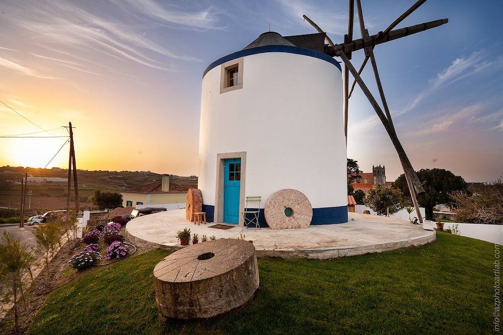 Cozy Windmill Close to the Beach in Lourinhã, Lissabon Distrikt