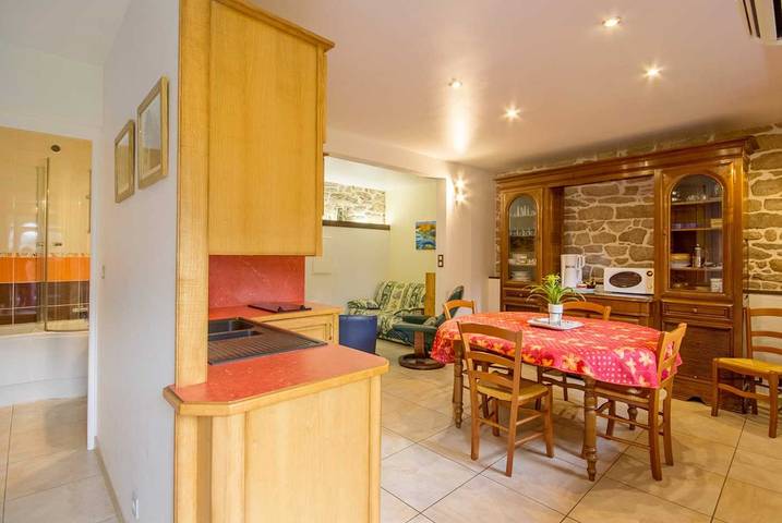 Gîte pour 4 personnes, avec Jardin dans Pluméliau-Bieuzy