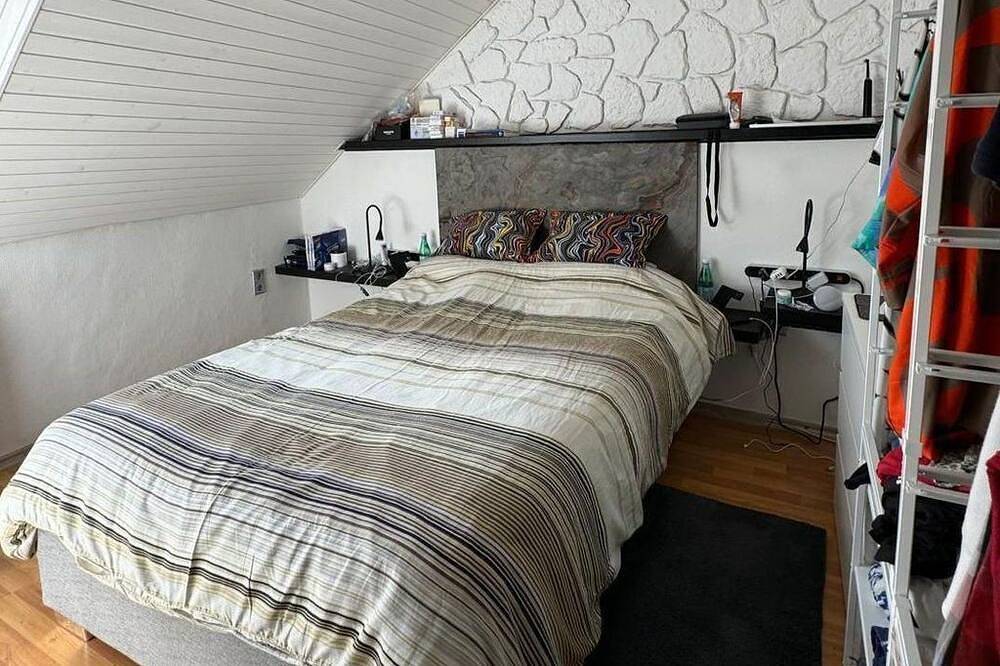 Ganze Wohnung, Haus Zur Vulkaneifel - Wohnung 2. Og in Brohl-Lützing, Osteifel