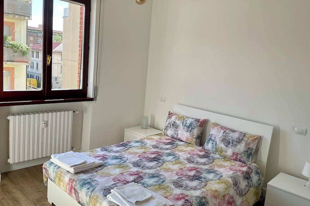 Entire apartment, Van Gogh House in Bergamo in Bergamo, Bergamo Province