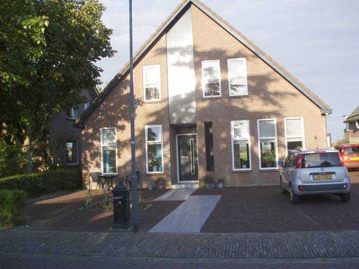 Chambre d’hôte pour 4 personnes, avec Terrasse ainsi que Jardin et Vue à Vrouwenpolder
