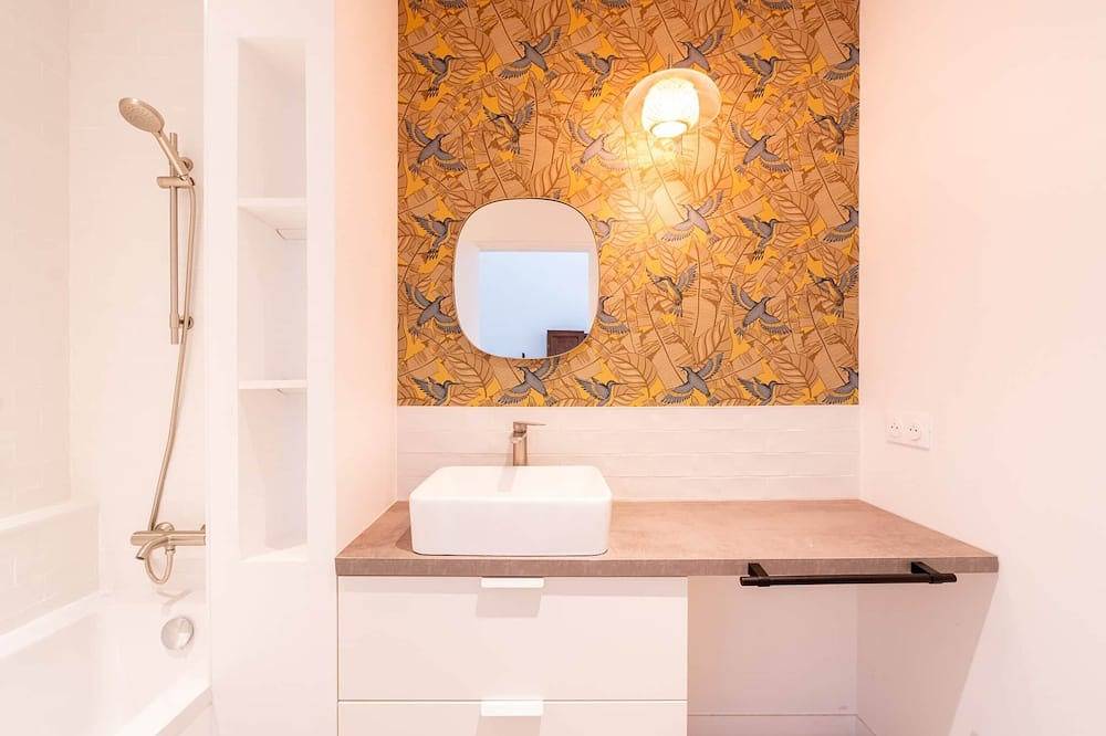 Architect-designed house in the heart of nature in Guichen, Región de Redon