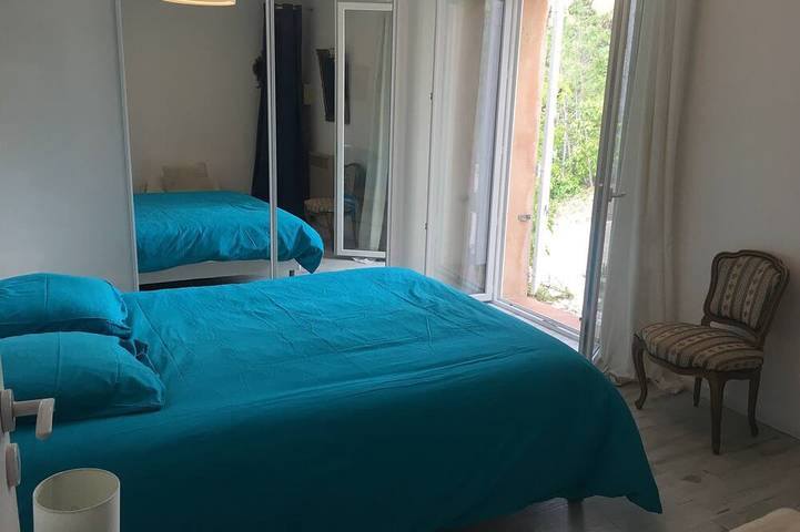 Location de vacances pour 4 personnes, avec terrasse et jardin à Fuveau - 3