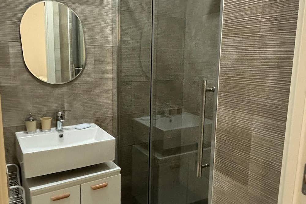 Sol Casa Appartamento Ampiamente Soleggiato con Vani Ampi e Spaziosi in Cosenza, Cosenza Province