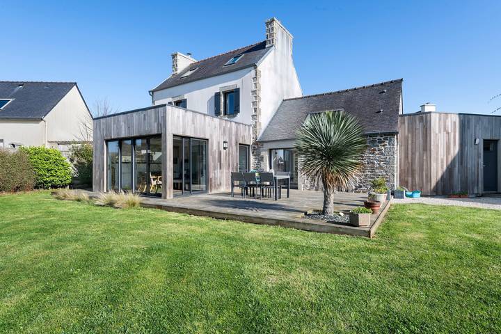 Ferienhaus für 8 Personen, mit Garten