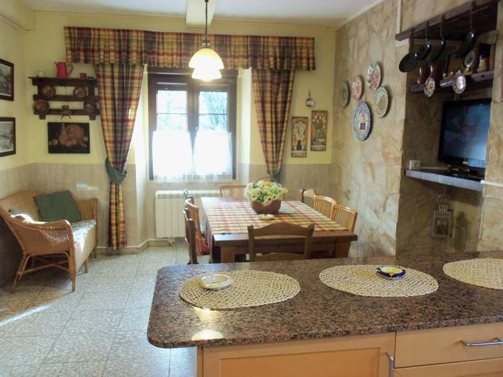 Casa rural para 9 personas, con vistas y jardín en Costa Occidental Asturiana - 4