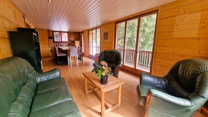 Appartement de vacances pour 6 personnes, avec jardin et balcon, adapté aux familles