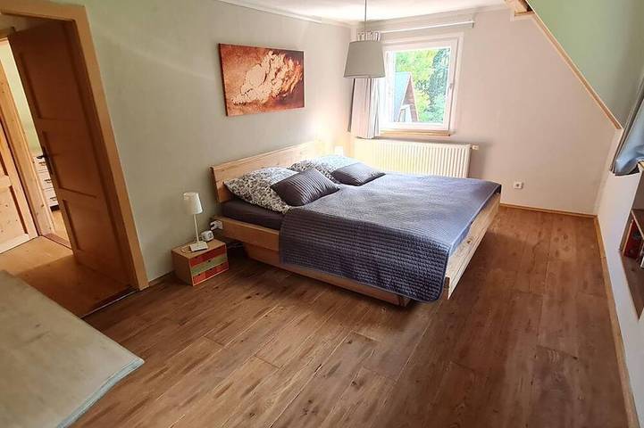 Ferienhaus für 7 Personen, mit Sauna und Terrasse in Altenberg - 4
