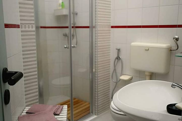 Location de vacances pour 8 personnes, avec jardin, animaux acceptés à Andria - 4