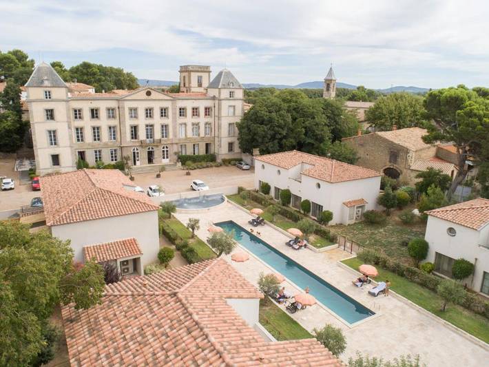 Appartement de vacances pour 6 personnes, avec Terrasse ainsi que Jardin et Piscine