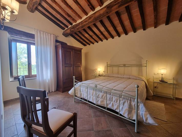 Location de vacances pour 10 personnes, avec piscine et balcon/terrasse, adapté aux familles à Montalcino - 4