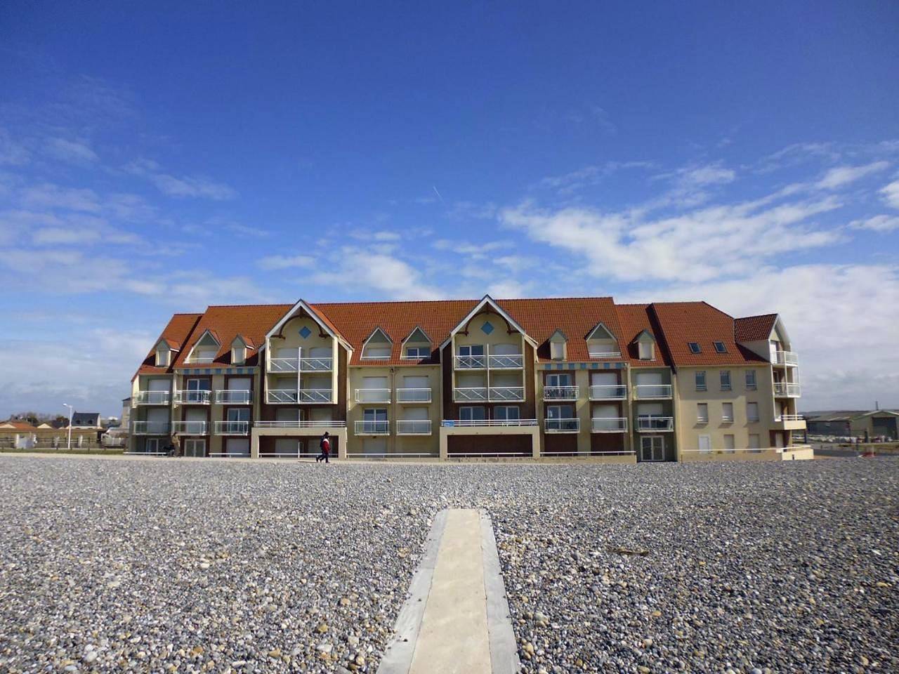 Appartement entier, One-Bedroom Apartment in Cayeux-sur-Mer, Région d'Abbeville