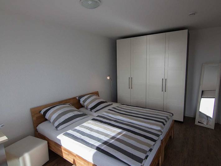 Ferienwohnung für 4 Personen, mit Seeblick und Ausblick in Sande - 2