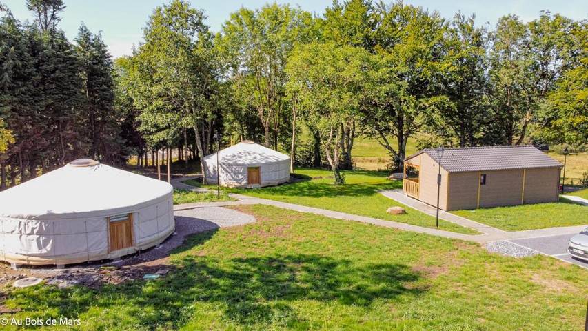 Camping pour 6 personnes, avec Terrasse ainsi que Jardin et Vue