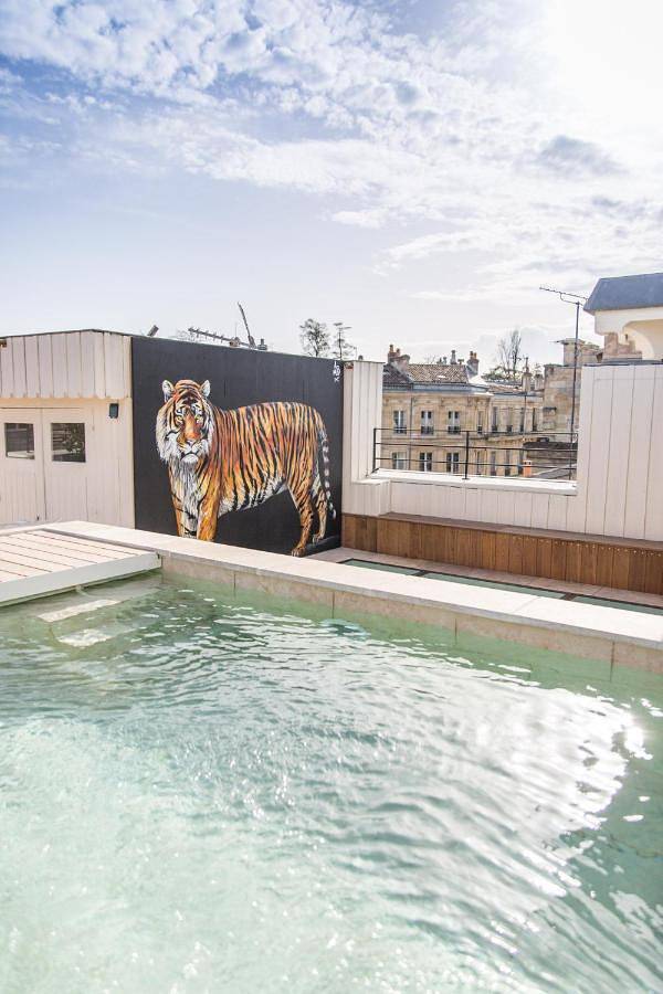 Maison d’hôte pour 3 personnes, avec Balcon et Terrasse ainsi que Jardin et Sauna à Bordeaux