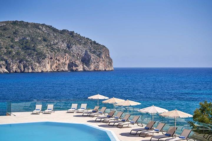 Location de vacances pour 4 personnes, avec piscine et vue ainsi que jardin et sauna dans Camp de Mar - 2