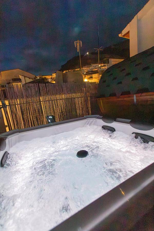 Escapadas de fin de semana para 9 personas, con Balcón y Jacuzzi además de Terraza y Vistas en Cazorla