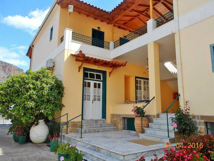 Appart’hôtel pour 2 personnes, avec Balcon et Terrasse ainsi que Jardin et Vue