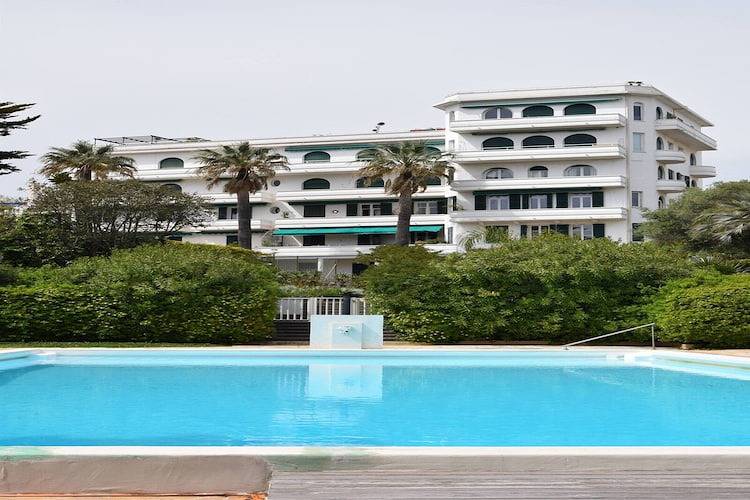 Appartement entier, Appartement à Juan-les-Pins près des Plages in Antibes, Région de Cannes