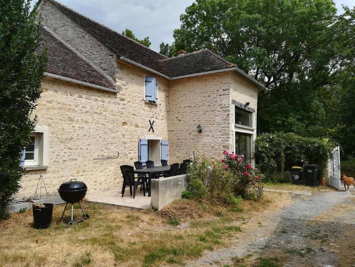 Location de vacances pour 10 personnes, avec vue et jardin, adapté aux familles à Augerville-la-Rivière - 2