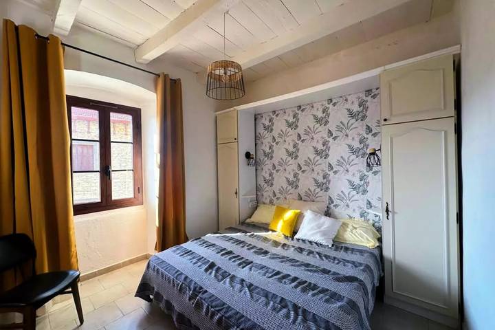 Gîte pour 4 personnes, avec terrasse à Santo-Pietro-di-Tenda - 4
